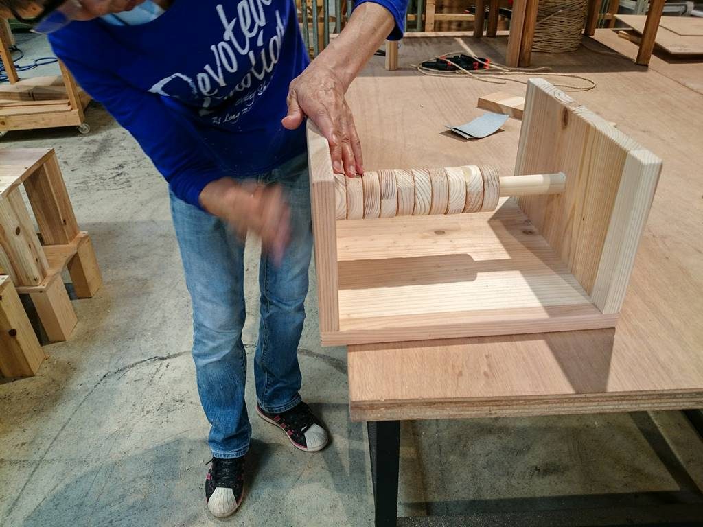 ツバキラボ　DIY　ノンレッスン　子ども家具　木組み