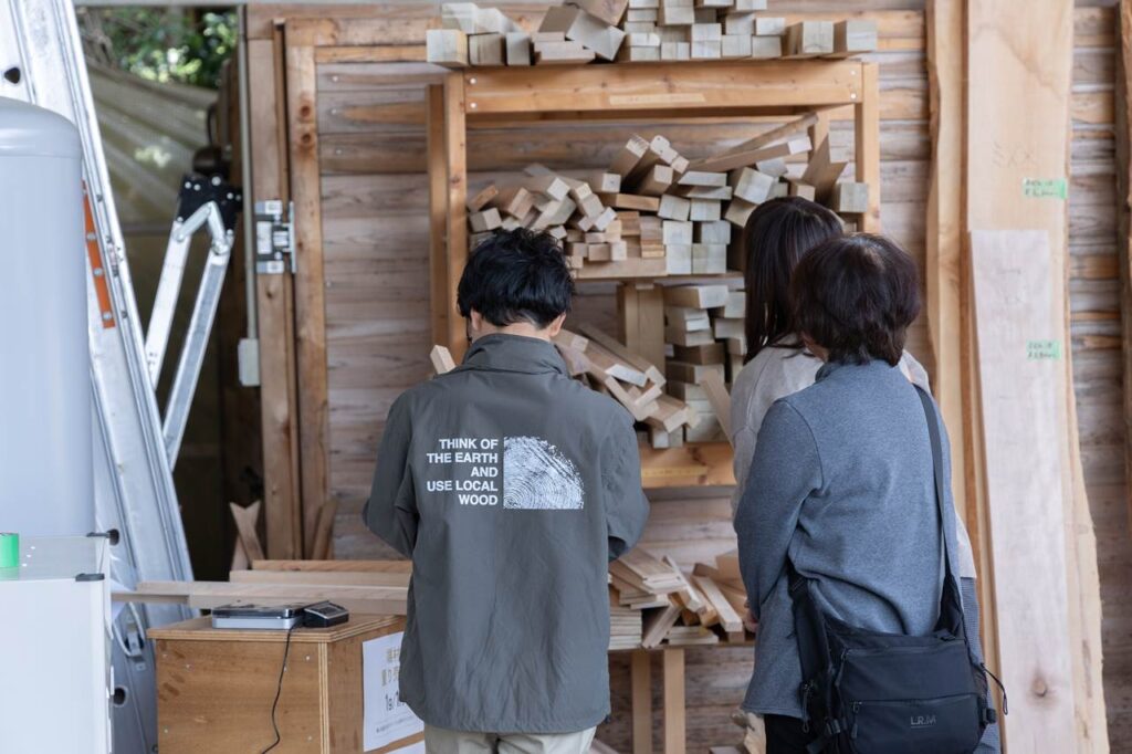 ツバキラボ 木材市 イベント 端材 板材 木工旋盤 岐阜 